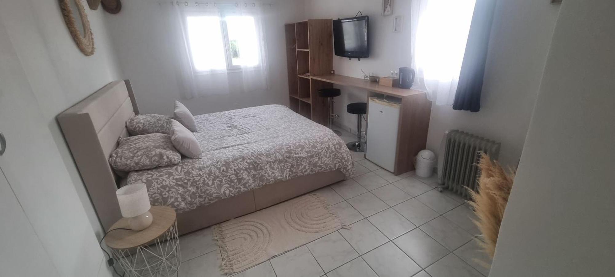Chambre Face Aux Vignes Vidauban Extérieur photo